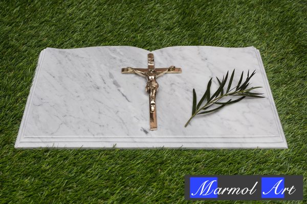 Libro de Mármol Blanco 30 x 50 x 2 con Cruz de Bronce - Imagen 2