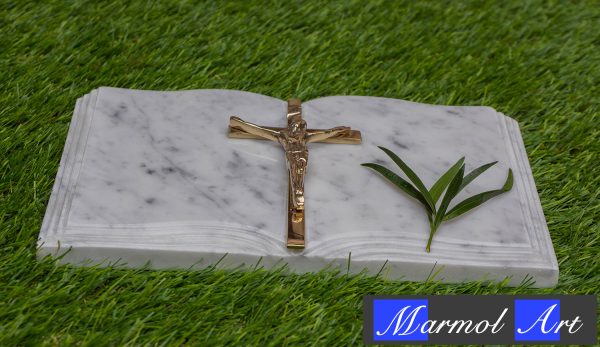 Libro de Mármol Blanco 20 x 30 x 2 con Cruz de Bronce - Imagen 2